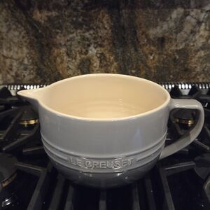 Le Creuset Gray and Cream Stoneware Mixing Bowl